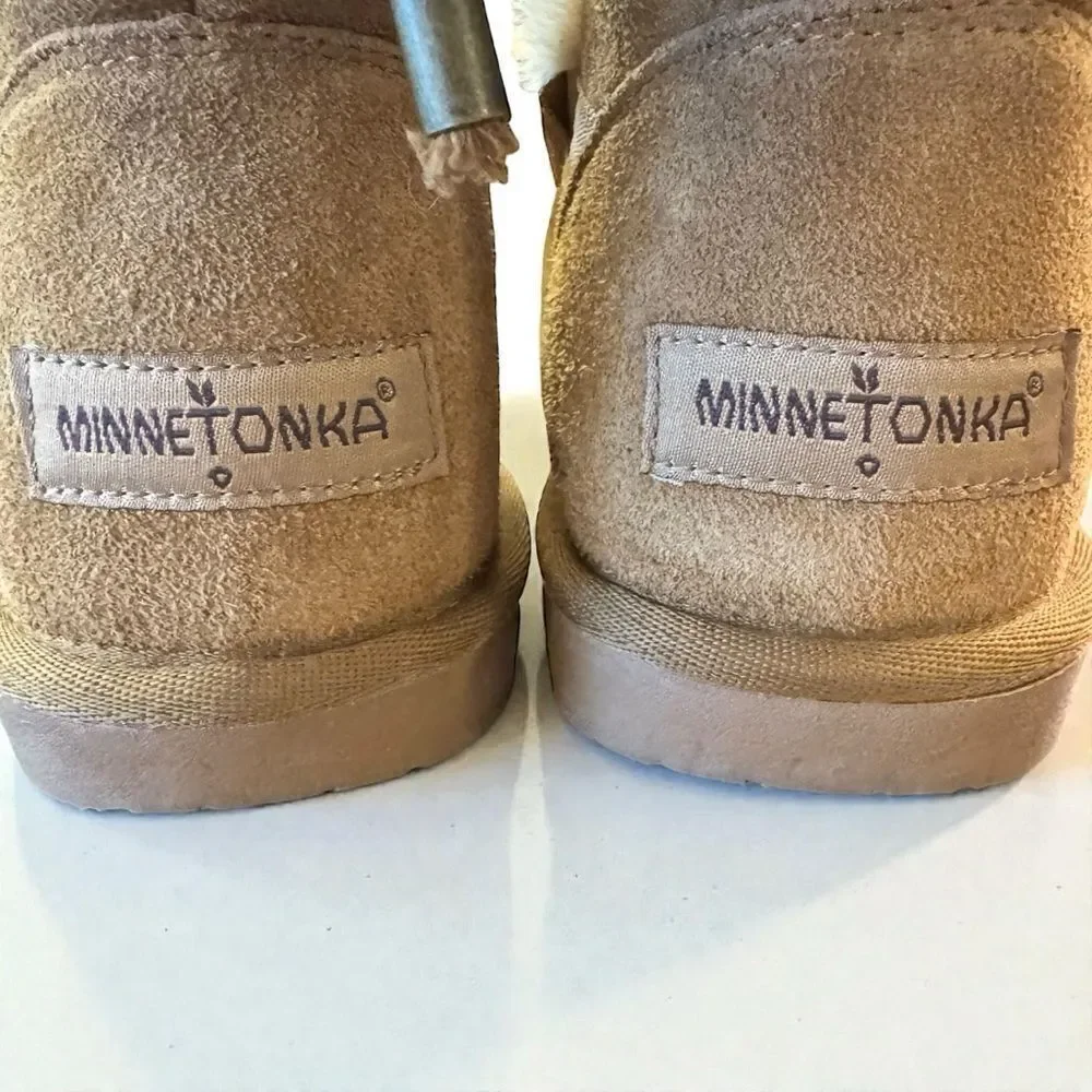 Minnetonka Tan Shearling Winter Boots
